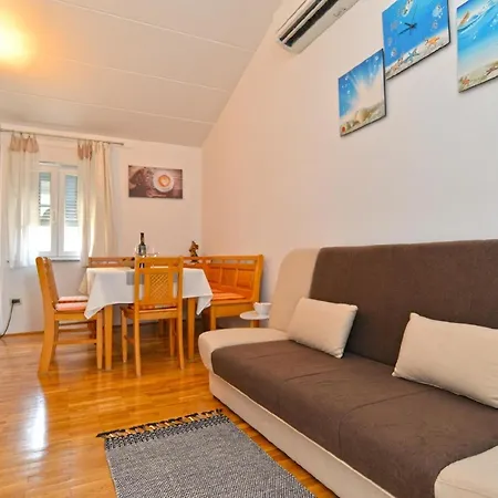 Apartman Fuer 5 Personen Ca 45 Qm In Galizana, Istrien Istrische Riviera Galižana