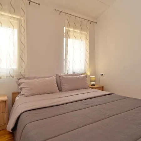 Apartment Fuer 5 Personen Ca 45 Qm In Galizana, Istrien Istrische Riviera